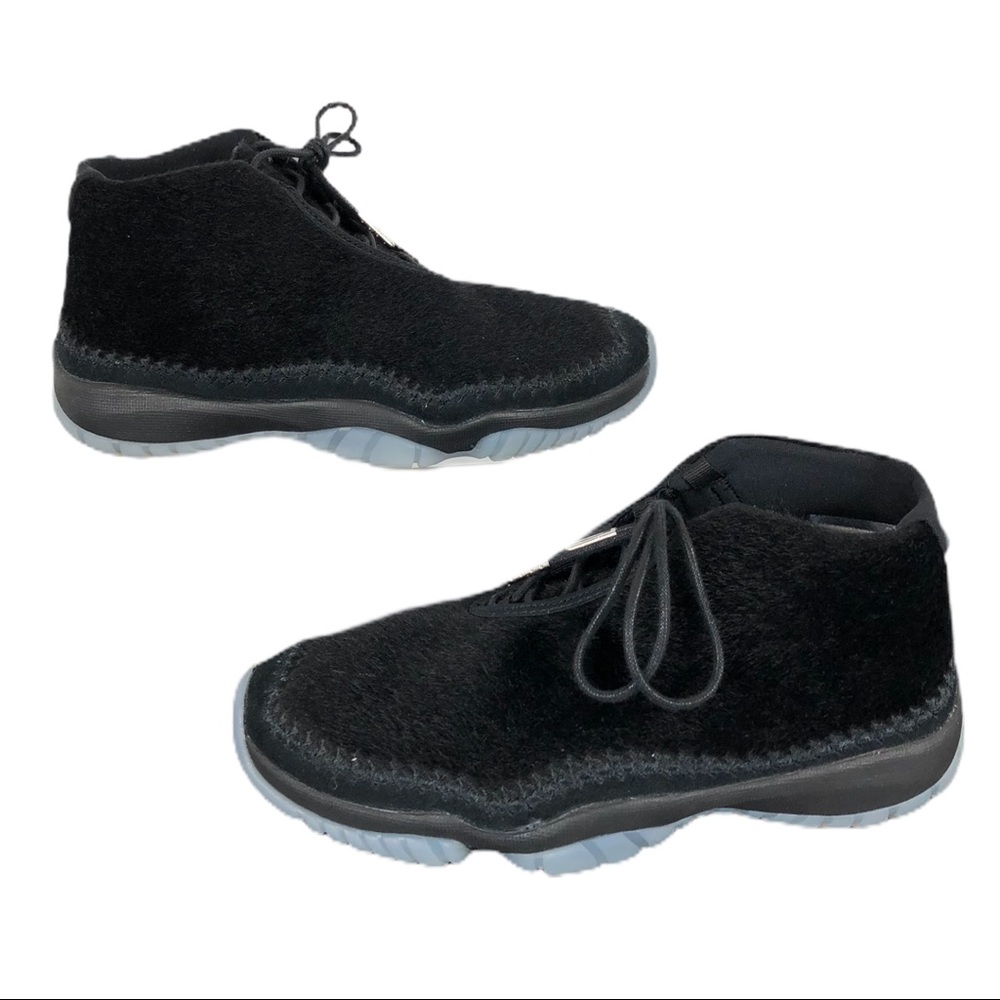 🆕 Nike Air Jordan Future Night Maroon Fur Shoes